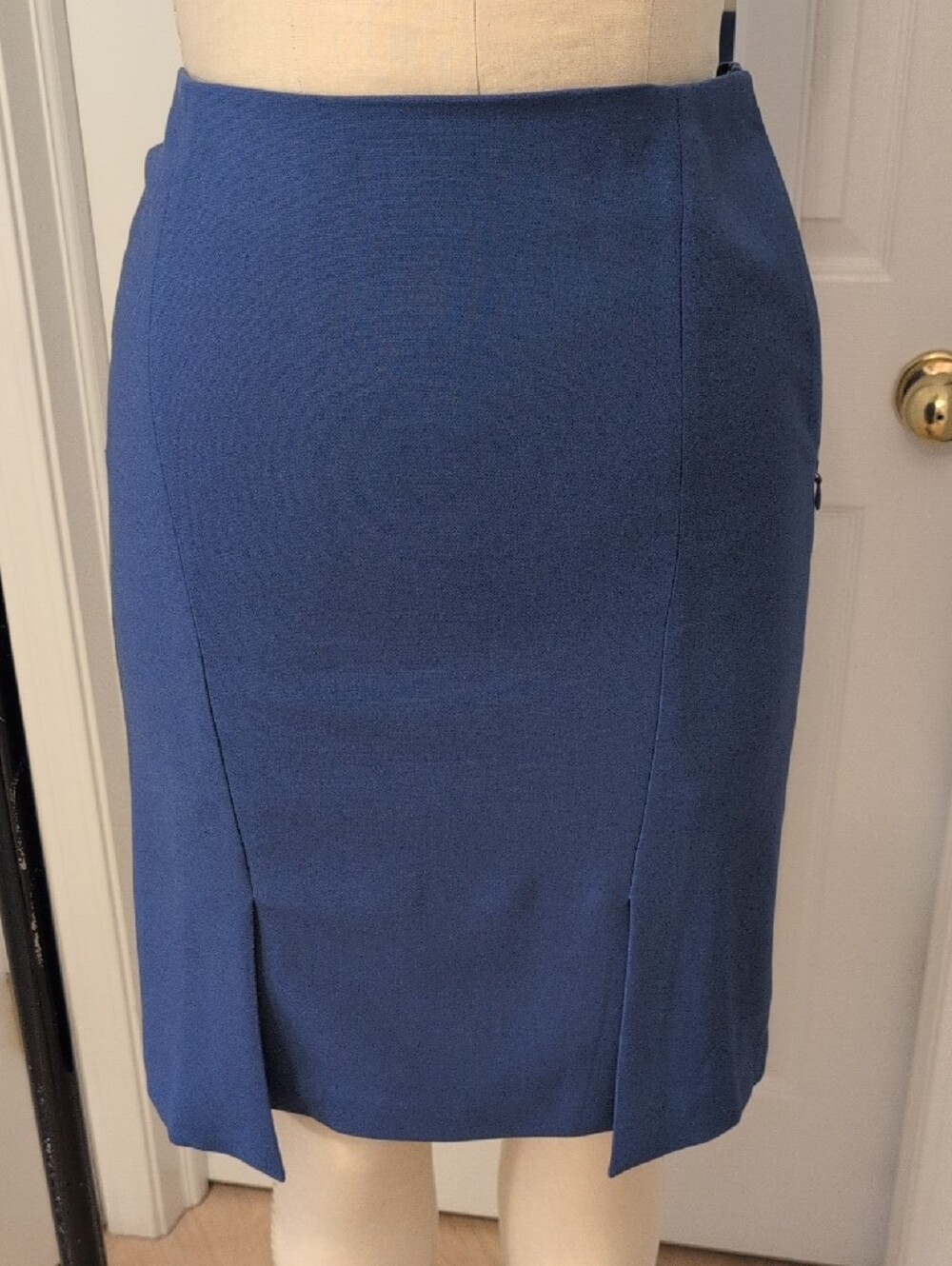 White House Black Market Navy Front-Slit Pencil Skirt, So. 4